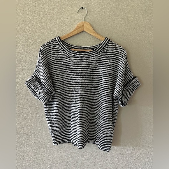 J. Crew Sweaters - J Crew Striped Textured Knit Short Sleeve Oversized Sweater Size XS